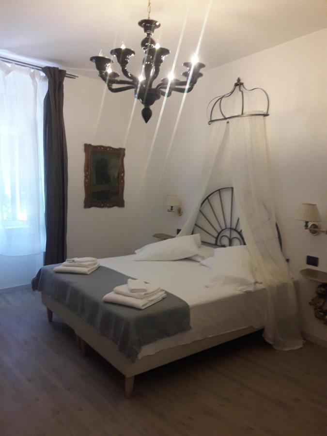 Rooms Alla Loggia Del Castello Trento Exterior photo