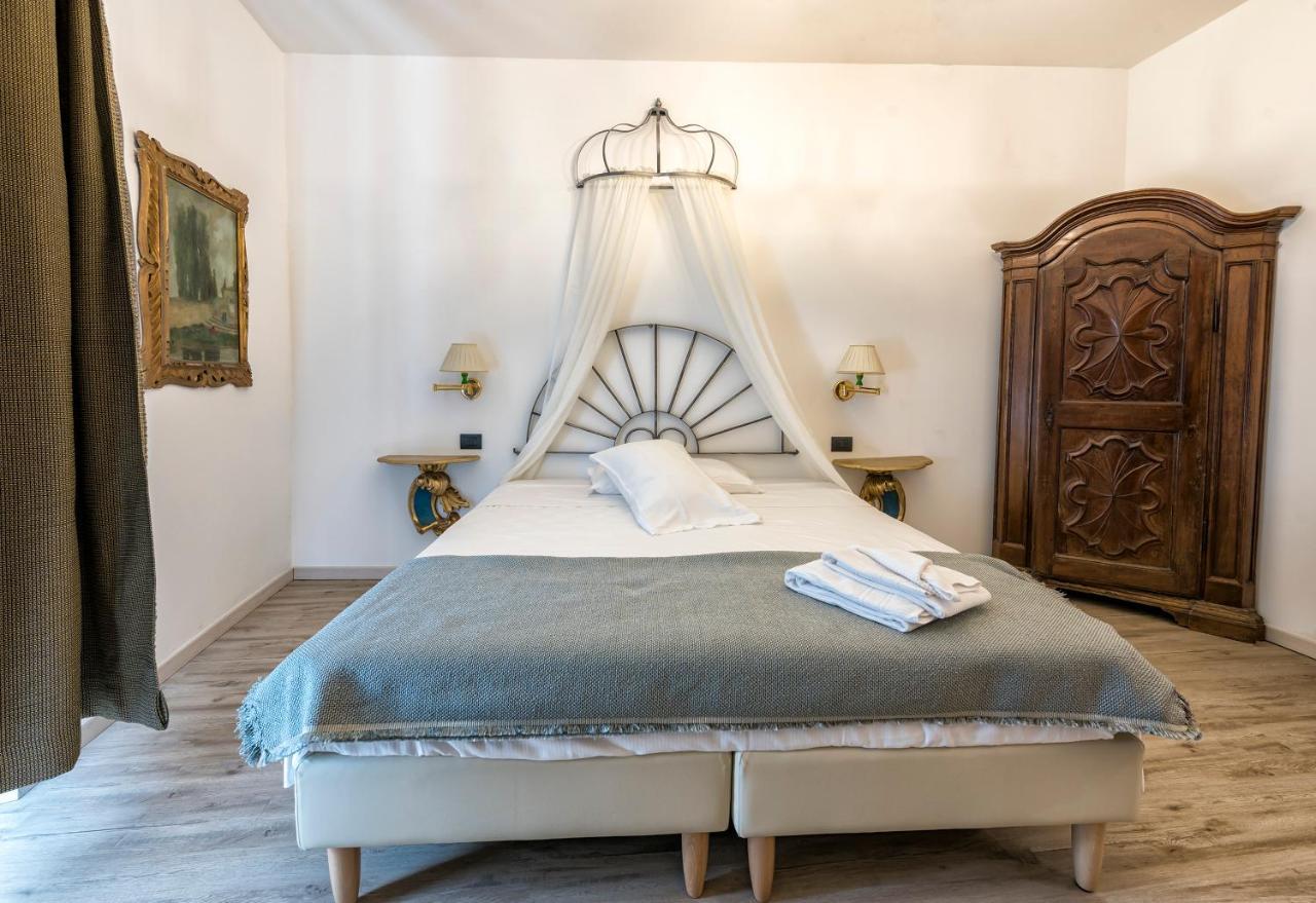 Rooms Alla Loggia Del Castello Trento Exterior photo