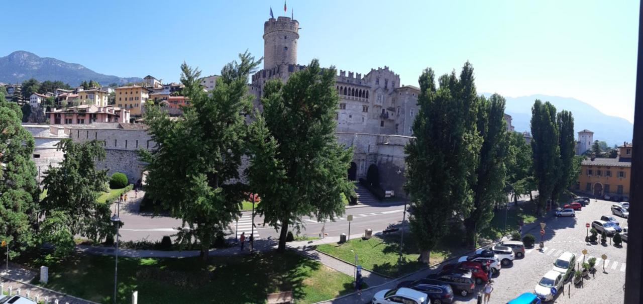 Rooms Alla Loggia Del Castello Trento Exterior photo